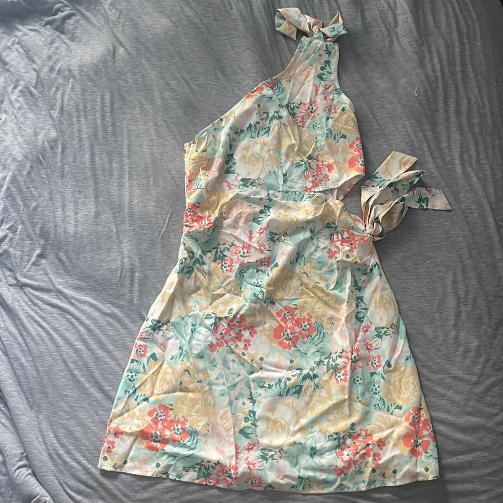 Shein Spring/Summer Dress with Cutout
